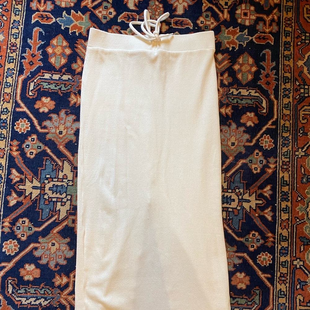 NWOT Zara Skirt with Slit in Back